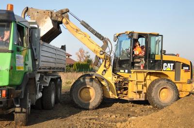 Normy widzenia obuocznego dla operatorów koparko ładowarek