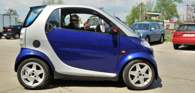 B1 Mercedes Smart 